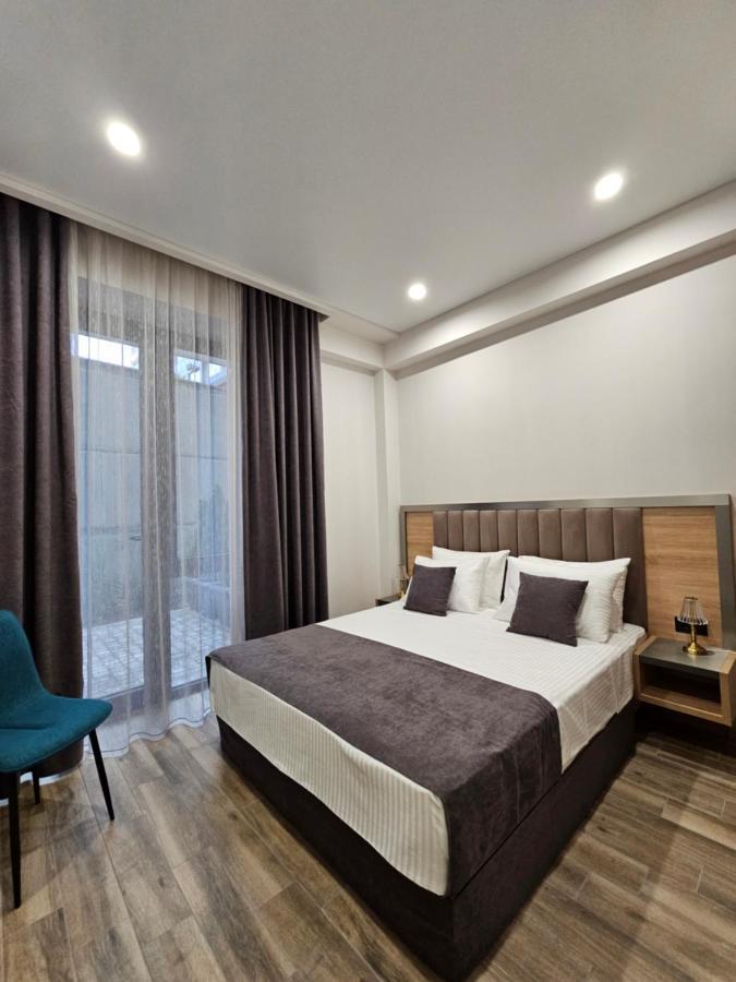 Orion Aparthotel Erevan Exterior foto